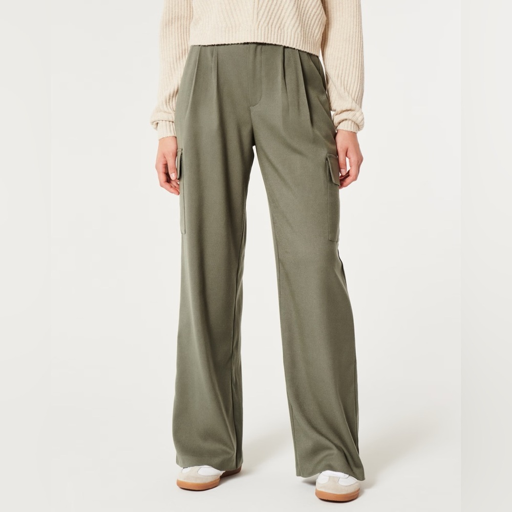 Hollister Livvy Wide Leg Pants
